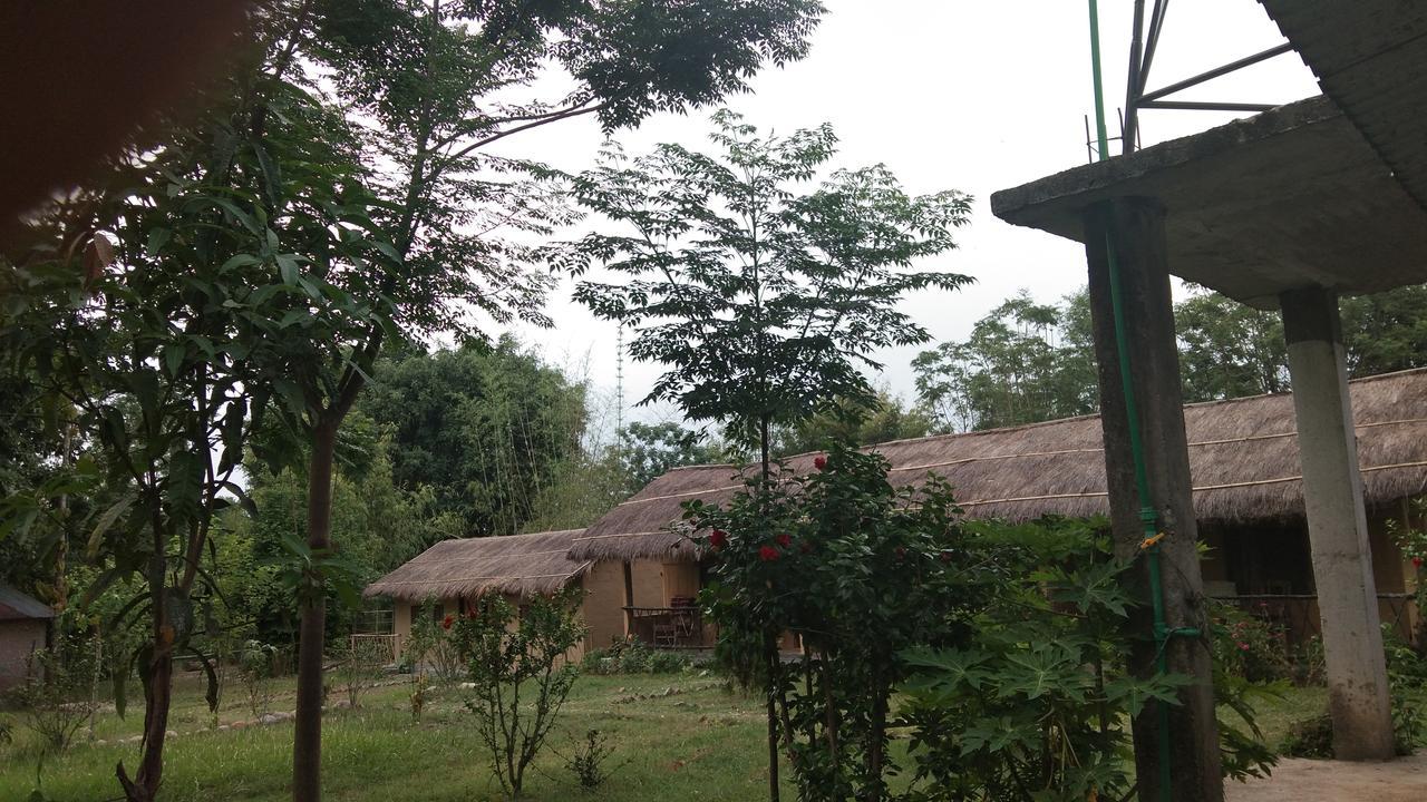 Chital Lodge Chitwan Exterior foto